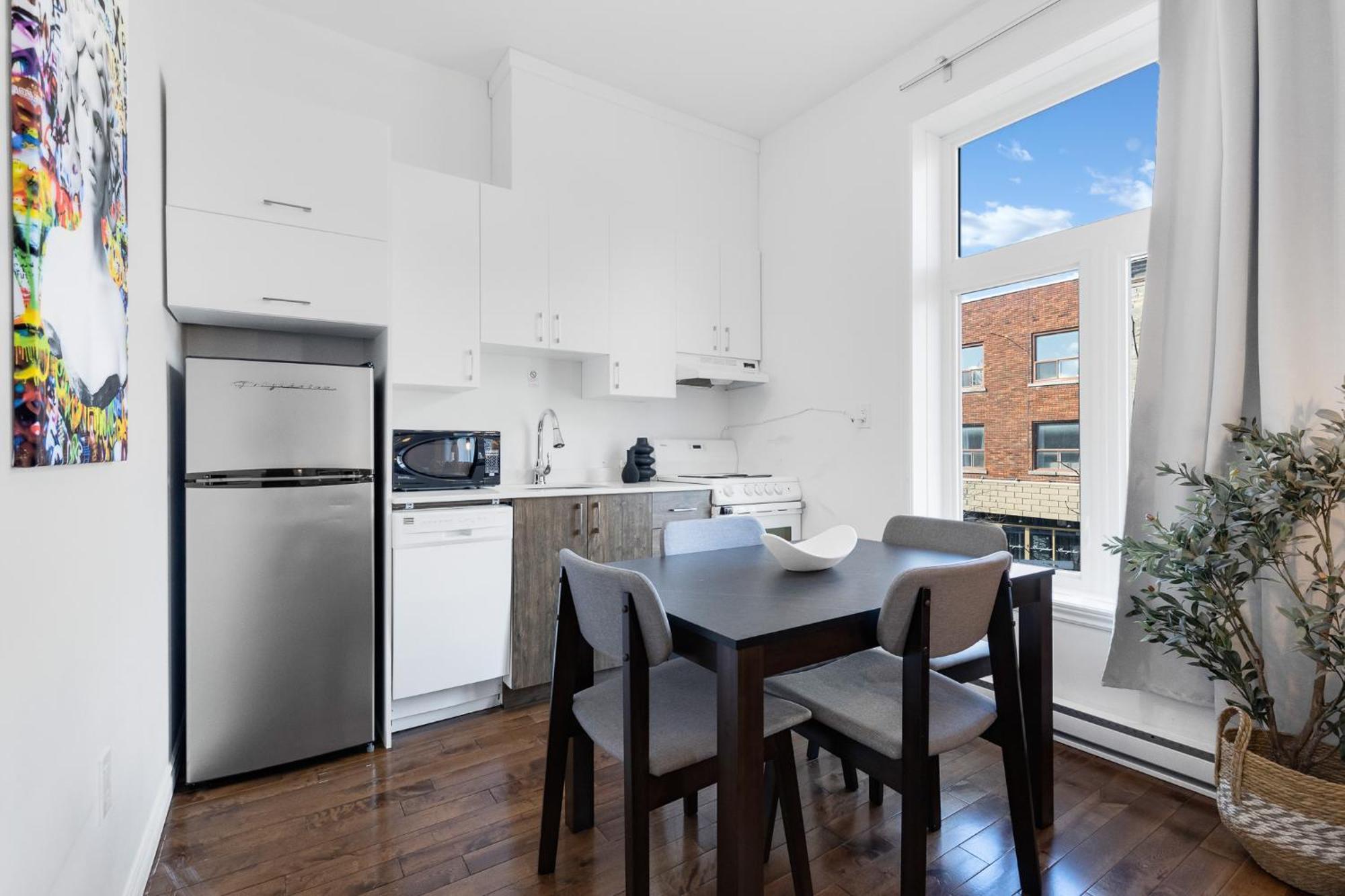 Liv Mtl Mtl Aparthotel Montreal Luaran gambar