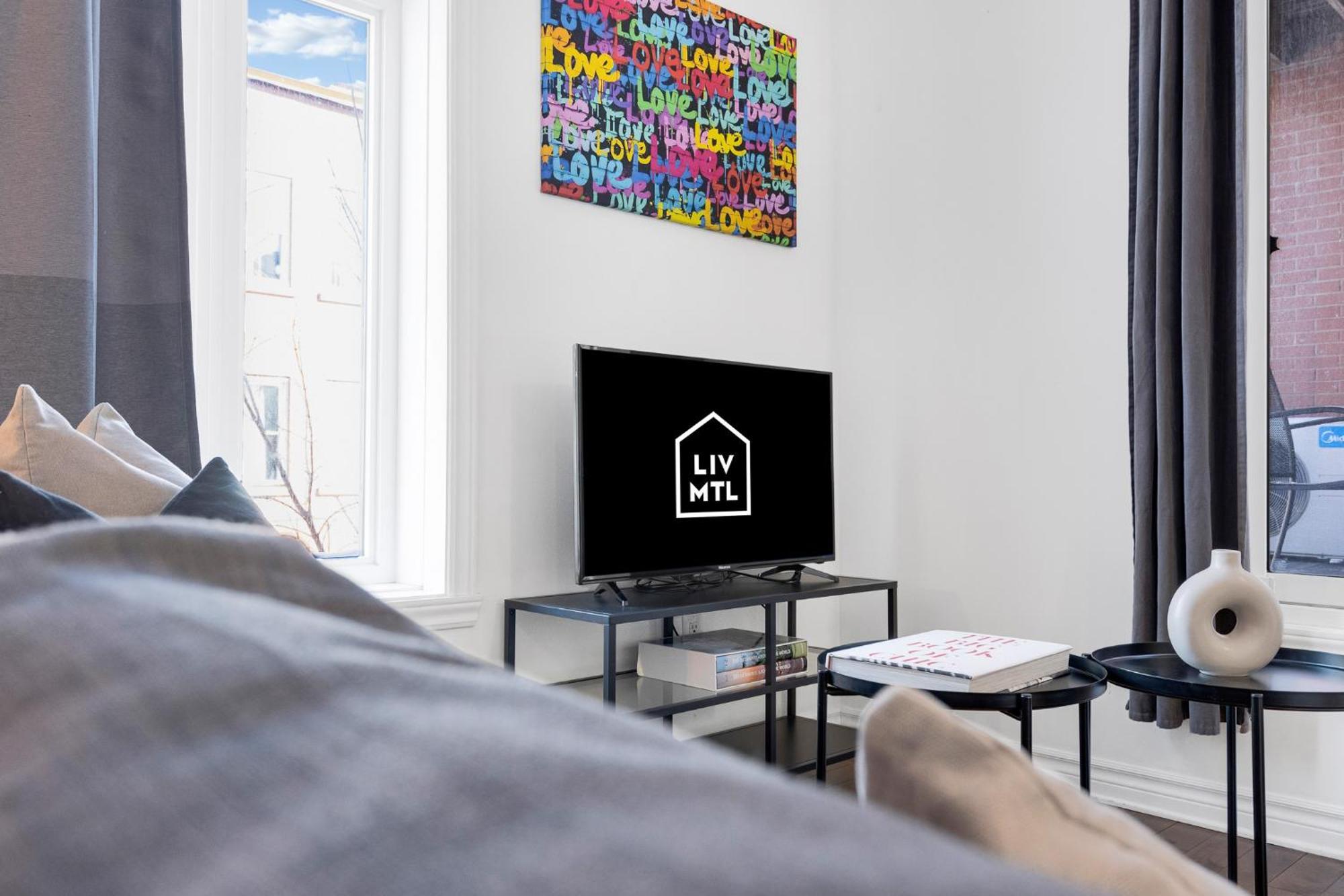 Liv Mtl Mtl Aparthotel Montreal Luaran gambar